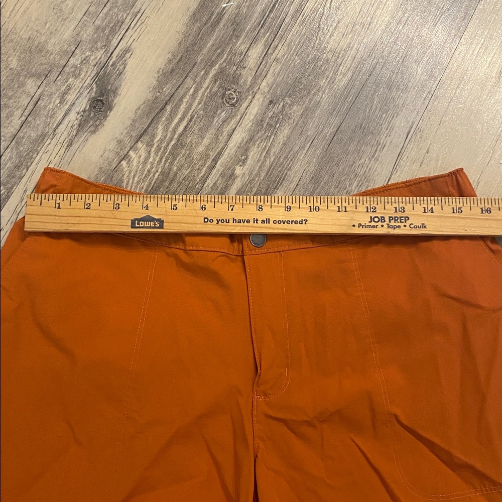 The American Outsdoorsman Nylon Gorpcore Terracotta Curved Hem Shorts SP22 LARGE - Picture 3 of 12